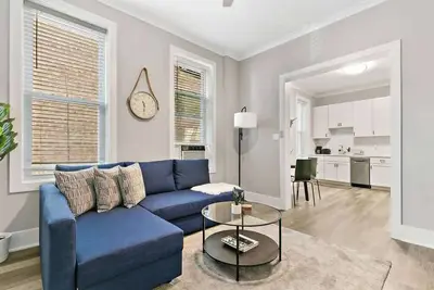 Image de 2br Comfy and Stylish Apt in West Town