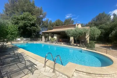 Image de Location Provence 5 Pers Piscine Tennis PÉTANQUE - Le Domaine d’Alèzen