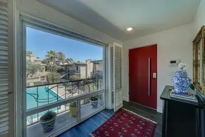 Image de Beautiful updated condo located in the middle of Old Town Scottsdale