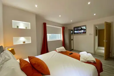 Image de Apartment 1a · Kennedy Beach Side 2Bed Luxury Apt Ground Floor