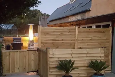 Image de Le Breil Furet: Gîte rural avec spa nordique chauffé au bois et piscine hors sol