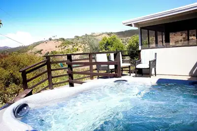 Image de Bunny Hill Farmstay with Hottub