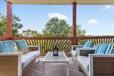 Image de Lakefront Condo! Be in the Water in Minutes! Free Wifi & Dog Friendly! Free Sdc tickets!