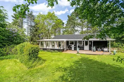 Image de Belle maison de 2 chambres à Farsø