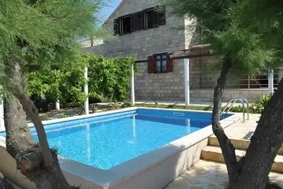 Image de Maison de vacances Povlja pour 1 - 10 personnes avec 4 chambres à coucher - Ferme