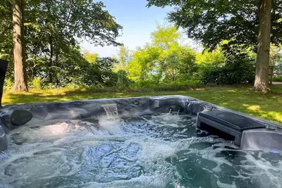 Image de Sunset Serenity - lake view hot tub! Private Lake Access