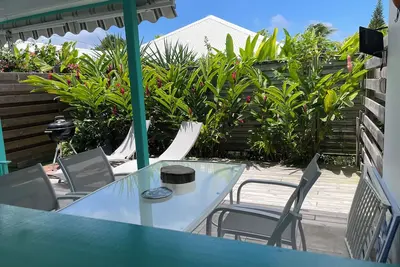 Image de Bungalow  dans résidence avec piscine à quelques minutes de la plage