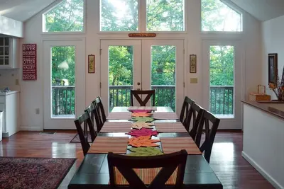 Image de Maple Highlands: Under 1 Mile to Lift! Mountaintop Estate with 2 Scenic Decks