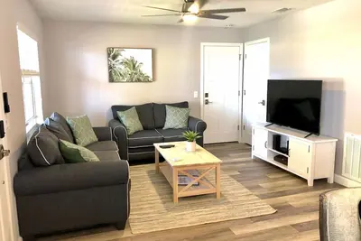 Image de Fully Renovated Home in Downtown Clermont