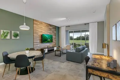 Image de \"Ocean's Gate\" - 2bd/2ba condo near Disney