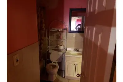 Image de Angus1. 30 minutes to airport - Chancy B 2 Br apartment