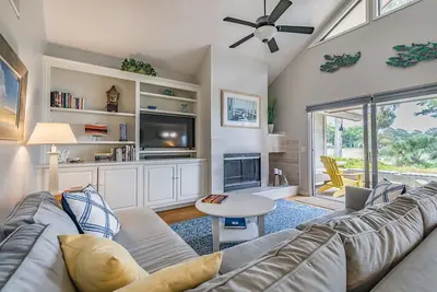 Image de Once Upon A Tide: Cozy 3b/2b Villa on Dataw with Water Views, Golf and Wifi