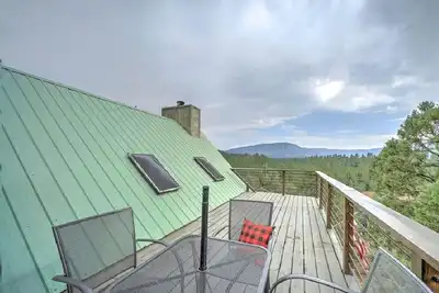 Image de Stunning Views from 3 Level Home, Majestic Sunrise and Mountain Scapes