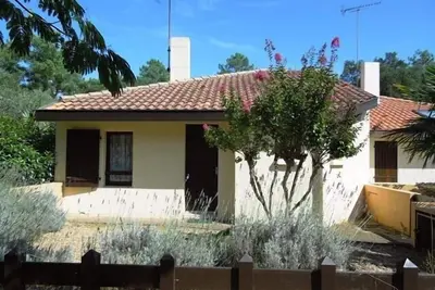 Image de Seignosse \"Entrade\" Villa patio pour 6 personnes.