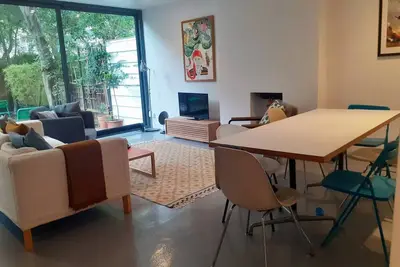 Image de 3 bed apartment with garden in zone one se1