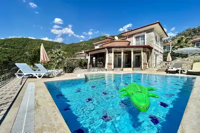 Image de Stunning Villa Semira, Perfect Condition, Private Pool & 1000m2 Garden, Wifi