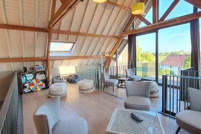 Image de PassaDia vacation home near Kortrijk 10-22 pers (19 adults/children + 3 babies)
