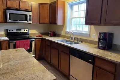 Image de Beautiful 2 Bedroom Condo - Sleeps Six