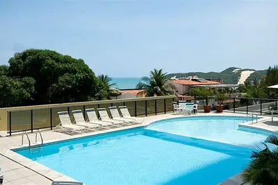 Image de 2 Bed Apartment Sleeps 4 - Pool & Private Garden