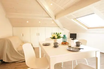 Image de Loft with terrace and A/C 100m from beaches | Ap02