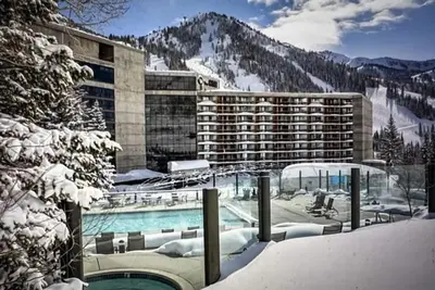 Image de Ski in Ski out, Cliff Lodge, Snowbird, Utah - Rare New Years week! Dec 26-Jan 2
