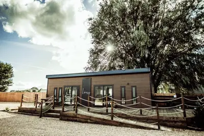 Image de A superior lodge 2 that sleeps 6 guests in 2 bedrooms