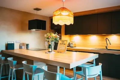 Image de La Rose, Duplex 6 personnes I Jacuzzi privatif