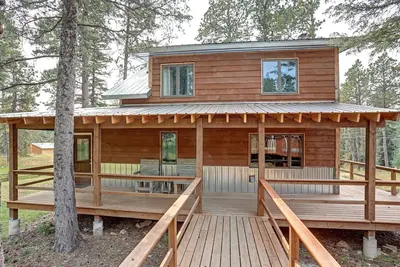 Image de Trail Mountain Cabin – Stunning Views, Hot Tub & Game Room