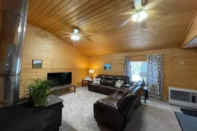 Image de Willow Forest Cabin with Sauna, Pet and Family Friendly