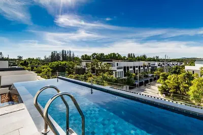 Image de Phuket villa with rooftop pool in Laguna Park
