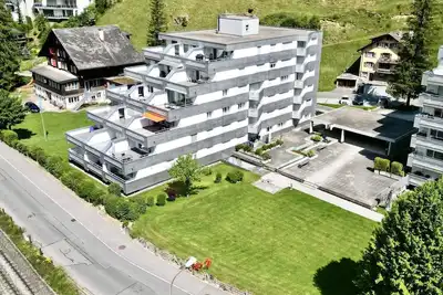 Image de Sunnmatt West Wohnung 936 by Interhome