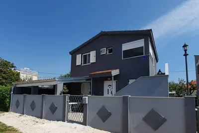 Holiday home P'Stil with jacuzzi