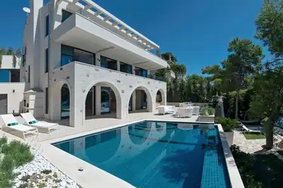 Image de Luxury Villa Notturno with Infinity Pool