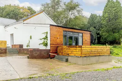 Image de 3 chambres à coucher à Neath