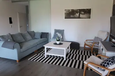 Image de Belle maison de vacances pour 4 personnes avec Wifi, bain à remous, Tv et terrasse
