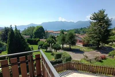 Image de Agréable appartement pour 5 personnes avec piscine, Wifi, Tv, patio, animaux admis et parking