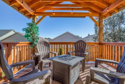 Image de Updated 3 Bedroom Home with A\/C, Fire pit and Beautiful Kitchen!