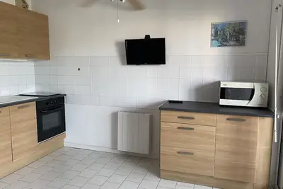 Image de Studio cabine avec loggia vitrée proche plage et commerces à Sète