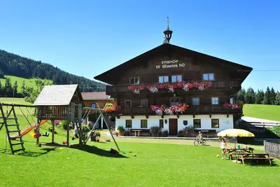 Image de Pleasant Apartment in Hopfgarten near Ski Area