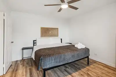 Image de Downtown retreat on iconic Peachtree w/ balcony