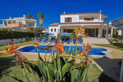 Image de Casa Das Palmeiras Ocv - Ideal for families