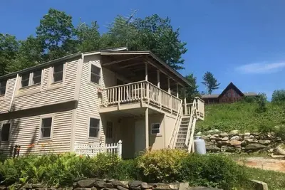 Image de Two Bedroom Lakefront Gataway on Snow Pond with shared waterfront access