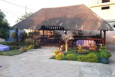 Image de Exquisite 2-Bedroom Self-Catering Unit with private pool and private garden