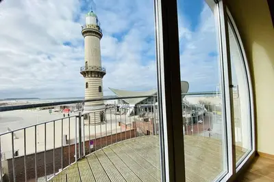 Image de Sun deck on the beach