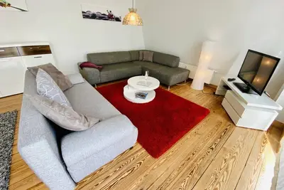 Image de Kreuzliner, 100m to the old river