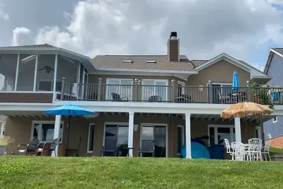 Image de Lakehouse Oasis on Morse Reservoir —Private Getaway for Families & Groups