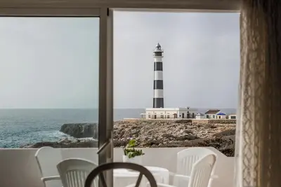 Appartement de vacances El Faro 8 avec vue sur la mer, Wi-Fi, terrasse et piscine partagée