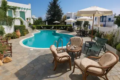 Image de Skyros Luxury Poolside Getaway