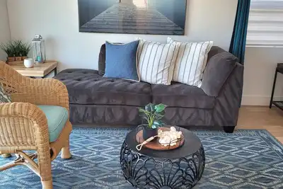 Image de Enjoy a 3-bedroom 2 bath vacation home steps to Silver Strand Beach