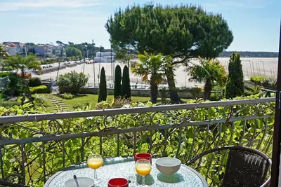 Image de Bel appartement 4 personnes face à la plage vue mer